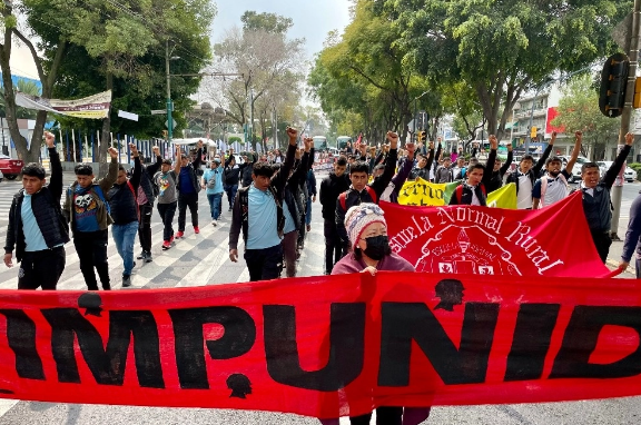  Salen de prisión los ocho militares señalados por caso Ayotzinapa