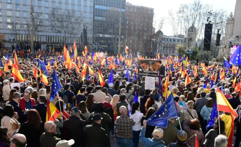  Miles protestan en Madrid contra la amnistía a los independentistas catalanes