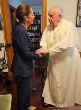  «Excepcional» reunión con papa Francisco; me dio «grandes consejos de vida»: Sheinbaum
