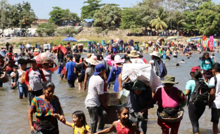  Más de 20 mil guatemaltecos cruzan a Chiapas para la fiesta indígena de la Cuaresma 