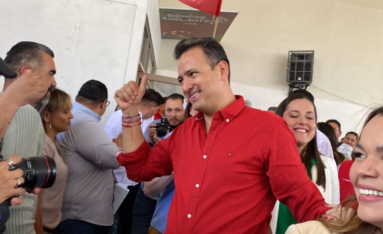  Se registra Marco Bonilla como aspirante a alcalde en el PRI municipal
