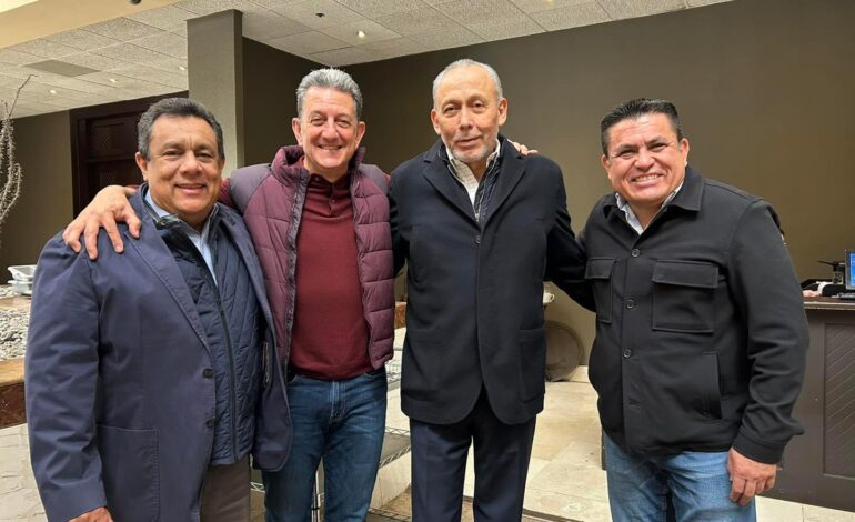  Se reúne dirigente estatal del PRI con Reyes Baeza, Cano y Guillermo Márquez