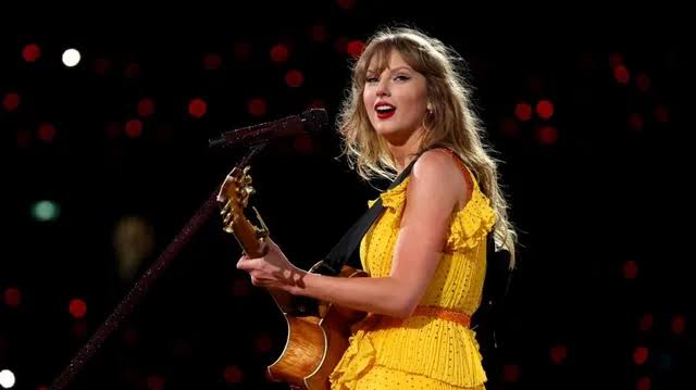  Taylor Swift obtiene nuevo premio por sus ventas: es nombrada la artista discográfica mundial de 2023
