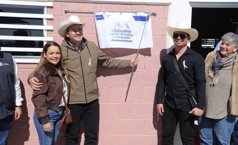  Entrega Municipio apoyo a productores y nuevo salón de usos múltiples a Colonia Soto