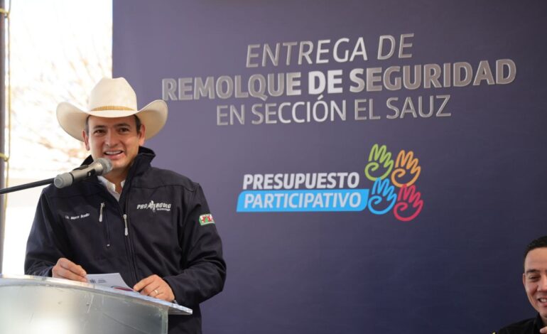  Refuerza Gobierno Municipal seguridad en El Sauz con remolque móvil de PECUU
