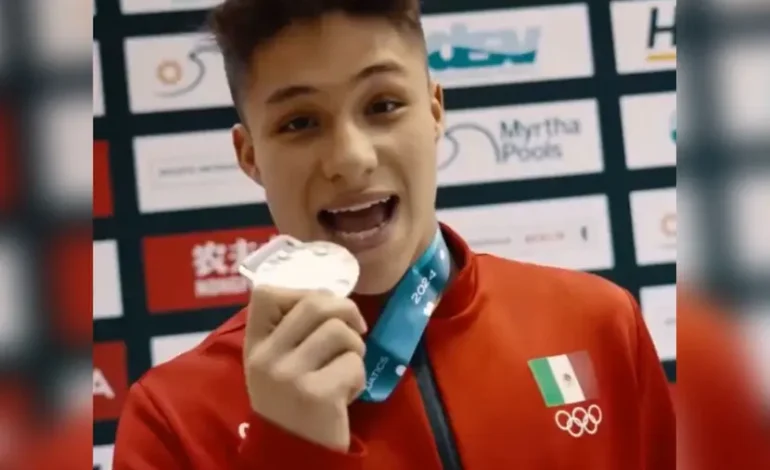  ¡Osmar Olvera gana medalla de plata para México en Mundial de Clavados!