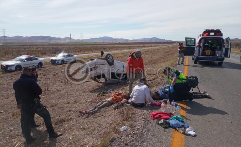  Volcadura rumbo a Ciudad Juárez deja 6 migrantes lesionados
