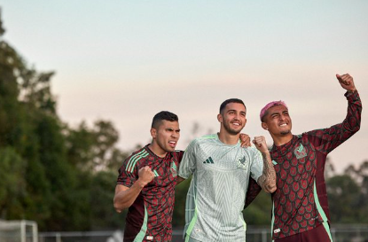  La Selección Mexicana presenta sus nuevas jerseys y le llueven críticas