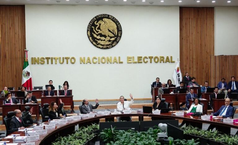  INE avala candidaturas a senadurías y diputaciones federales