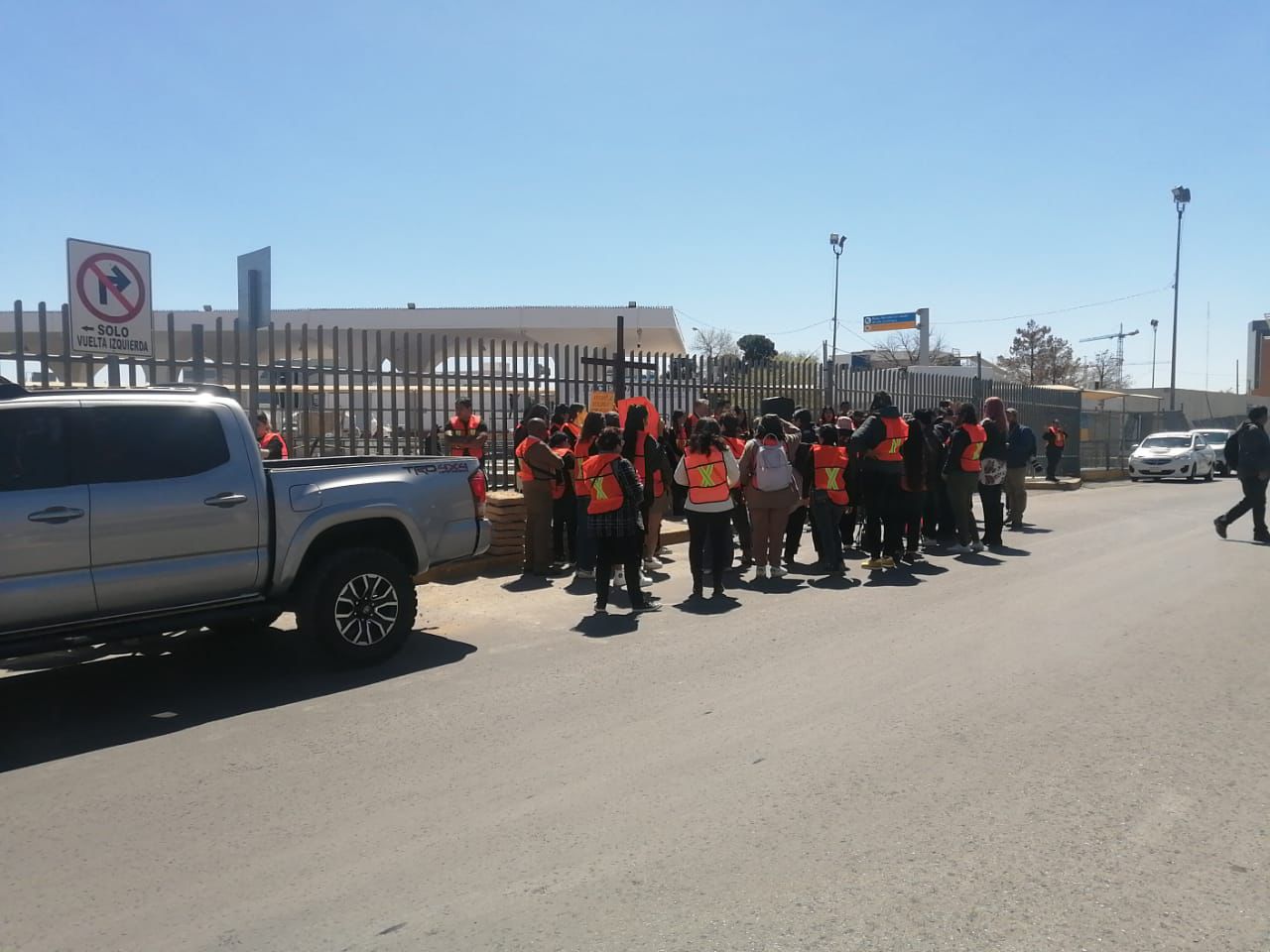 Protestan en Ciudad Juárez a un año del incendio en la estación migratoria