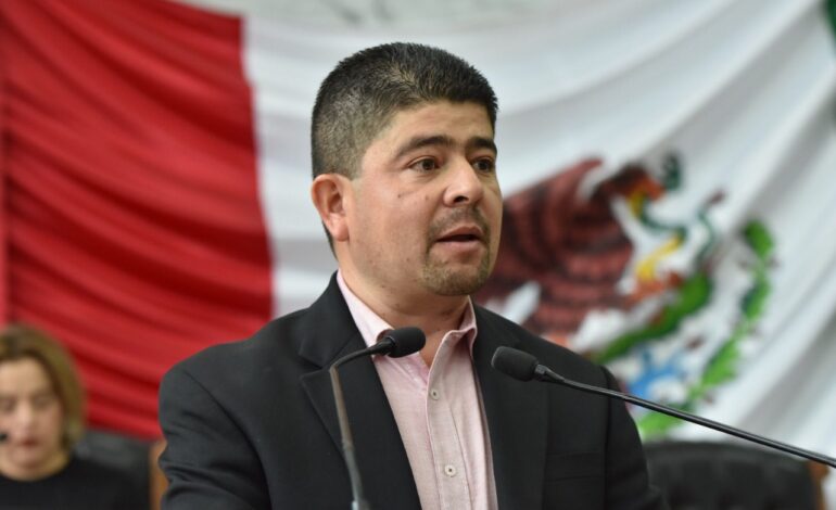  Propone diputado Saúl Mireles declarar el 14 de octubre como «Día de la Nuez Pecanera» en Chihuahua