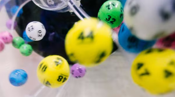 Inteligencia artificial revela los números que más salen en la lotería para ganar