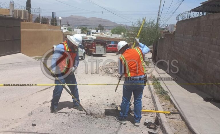  Perforan por error línea de gas y provocan fuga en la colonia Paseos de Chihuahua