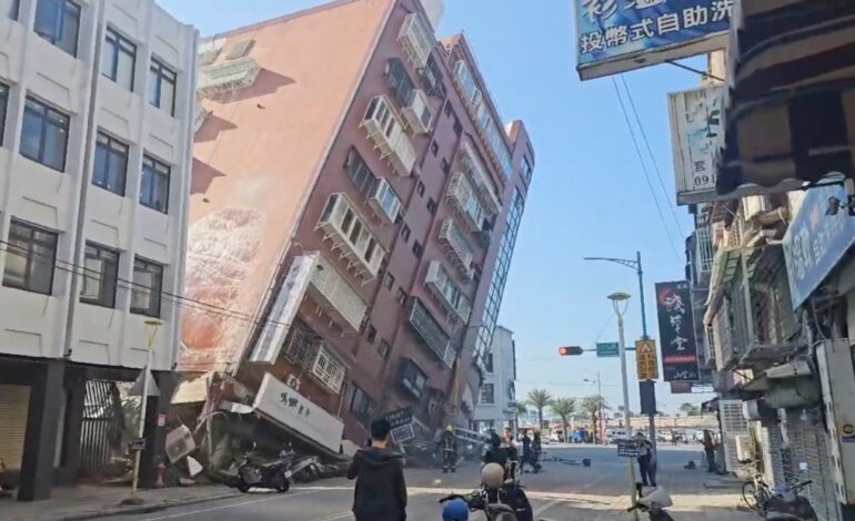  Terremoto en Taiwán deja saldo preliminar de un muerto y 50 heridos; se retira la alerta de tsunami