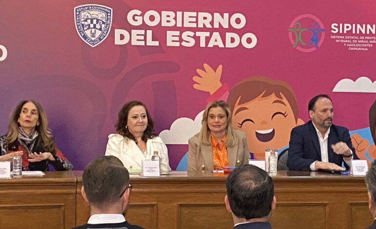  Firman Maru Campos y UNICEF convenio “Juega Conmigo por la Primera Infancia” para fomentar la crianza positiva