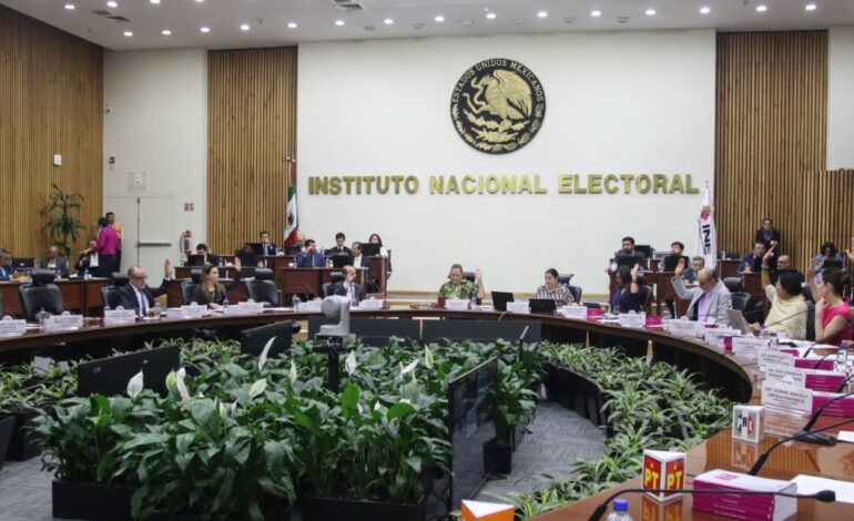  Consejeros del INE reconocen que faltan recursos para dar seguridad a candidatos