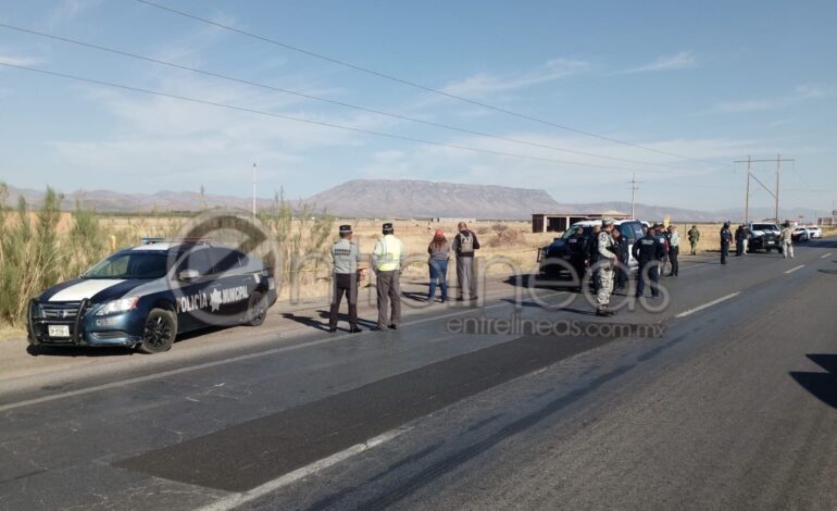  Localizan 7 cuerpos desmembrados con narcomensaje en carretera a Juárez