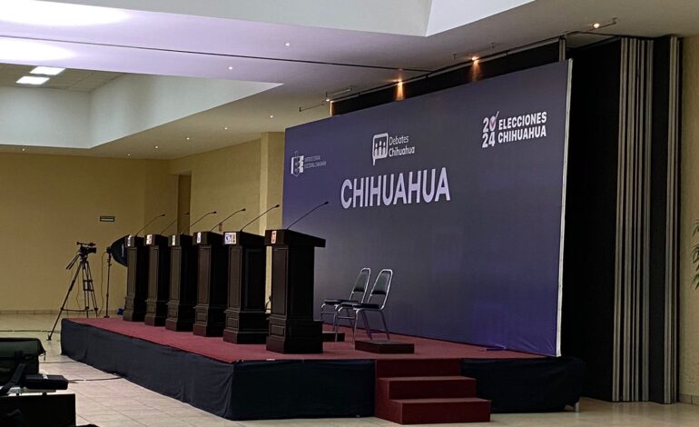  Ya está listo el escenario para el debate entre los candidatos a la alcaldía de Chihuahua