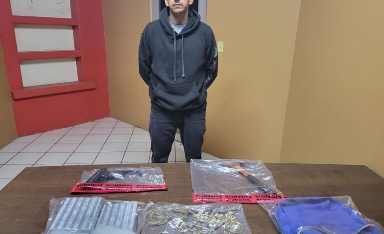  Detiene SSPE a hombre con 500 mil pesos en joyería robada en Nuevo Casas Grandes