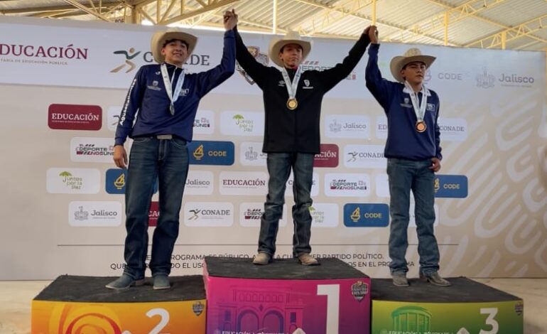  Jinetes capitalinos dan las primeras 4 medallas de oro de Rodeo en Juegos Nacionales CONADE
