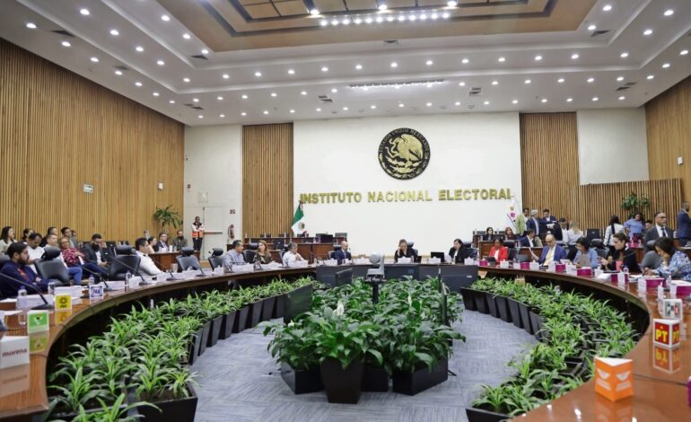  INE proyecta mayoría calificada en Diputados; en Senado se queda a 2