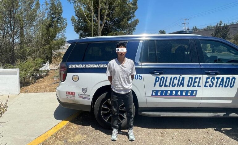  Detiene Policía del Estado a hombre con presunta droga y armamento en Parral