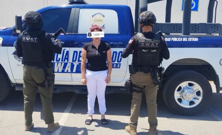  Detiene SWAT de la SSPE a mujer con 125 porciones de presunta droga en Chihuahua