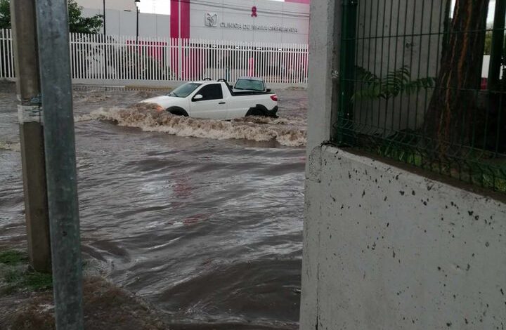  Se inundó Clínica de Mama del IMSS tras fuertes lluvias de ayer