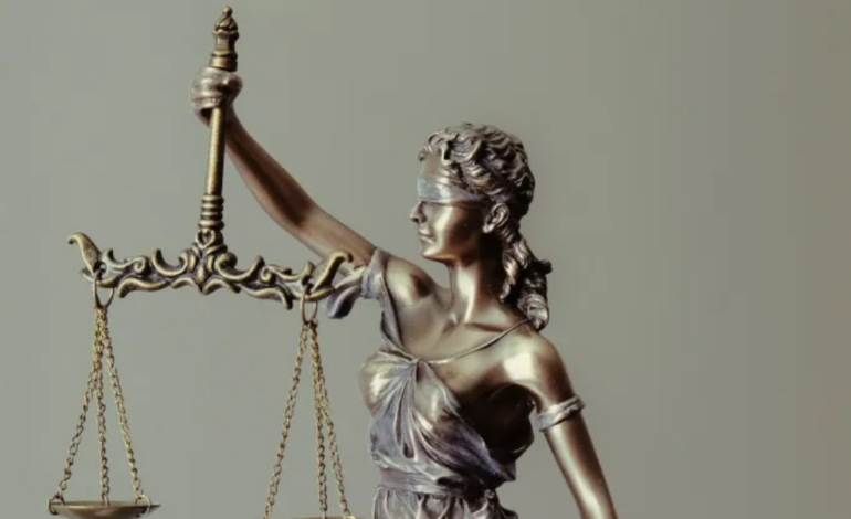  Fitch expresa preocupación por el “impacto negativo” de la reforma judicial de AMLO 