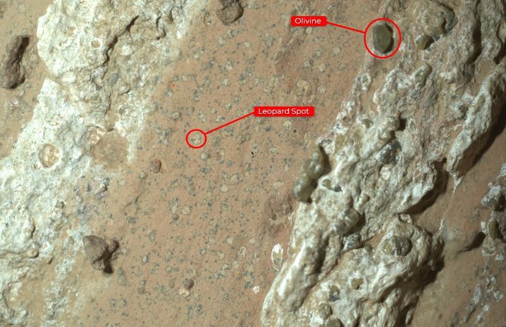  El rover Perseverance ha encontrado la roca que lleva años buscando en Marte: tiene marcas de posible vida microbiana