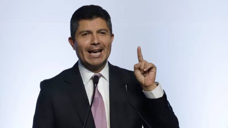  Eduardo Rivera levanta la mano para sustituir a Marko Cortés en dirigencia del PAN