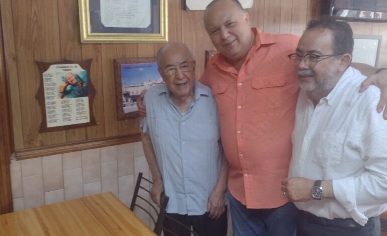  Visitó César Duarte al dueño del Pam-Pam