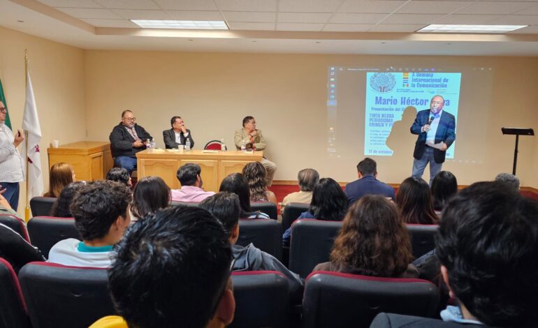  Presentan libro “Tinta Negra: Periodismo, Crimen y Política”, de Mario Héctor Silva en la FFyL