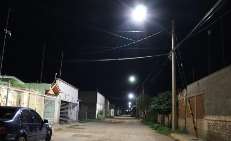 Otras ocho colonias de Chihuahua Capital cuentan con alumbrado LED