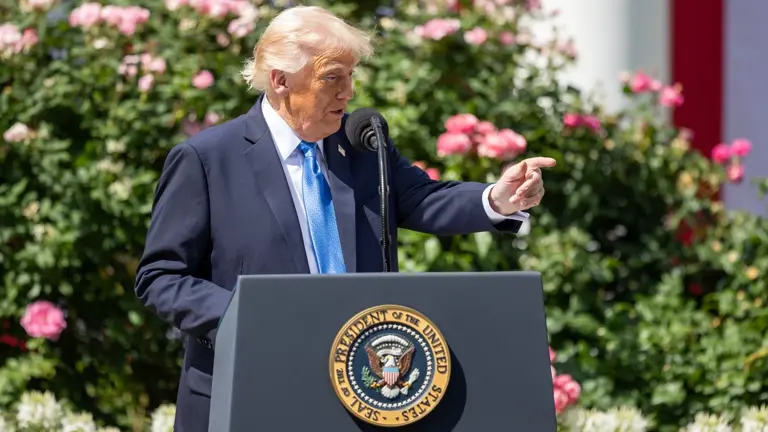  Trump anuncia que hará una importante declaración sobre Rusia