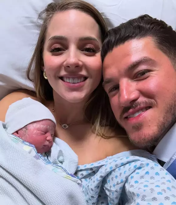 Mariana Rodríguez y Samuel García dan la bienvenida a su segunda hija, Isabel