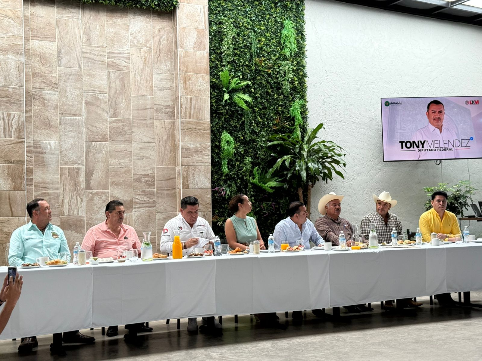 Celebran en Aldama jornada de trabajo entre productores, legisladores y autoridades municipales