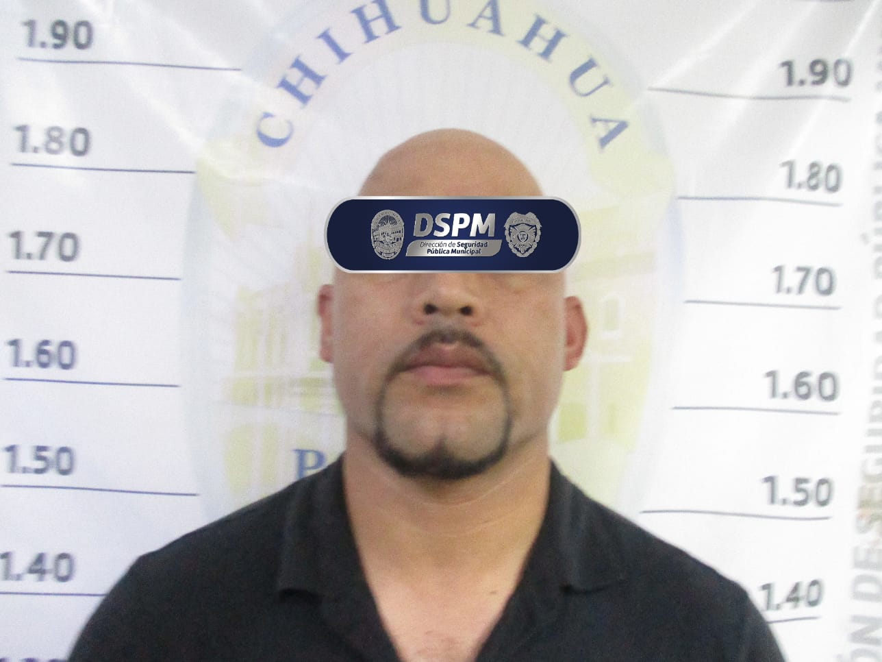 Detienen municipales a automovilista que intentó escapar con pick up robada por el periférico
