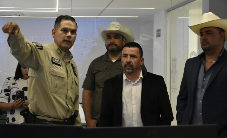  Visita Gilberto Loya Destacamento y C7 en Madera
