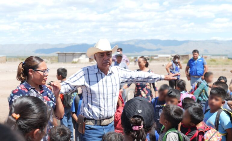  Diputado Arturo Zubía refrenda su apoyo a la comunidad del Séptimo Ángel