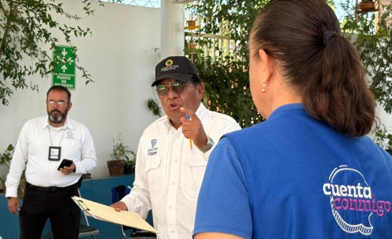  Participan directivos y usuarios de la Escuela de Artes y Oficios en simulacro de evacuación