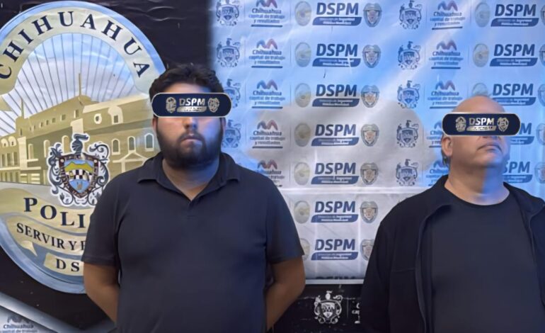  Detienen a dos empleados de funeraria con radio extraviado de la Policía Municipal