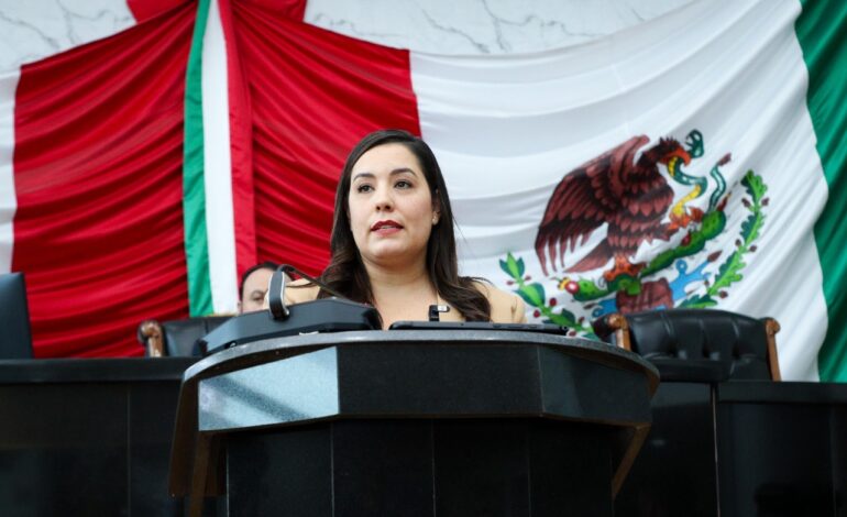  Plantea Joss Vega reforzar protección legal para mujeres adultas mayores