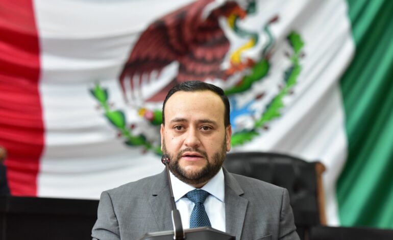  Respalda Arturo Medina a ganaderos; exige freno a la importación de carne brasileña