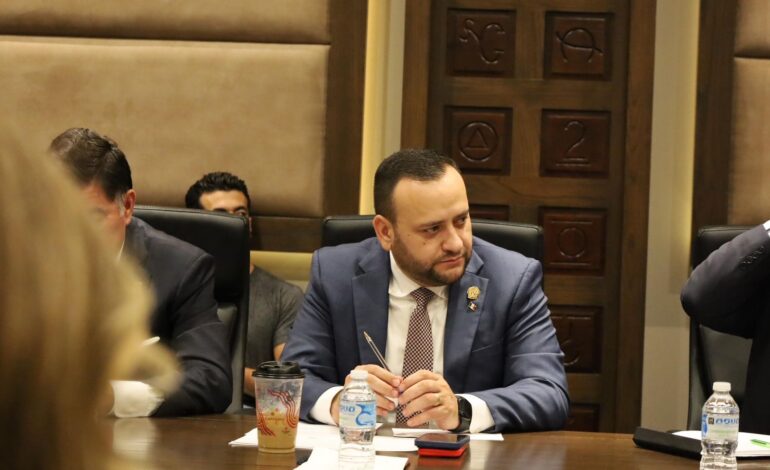  Gobierno Federal debe cerrar inmediatamente frontera sur al cruce de ganado: Arturo Medina