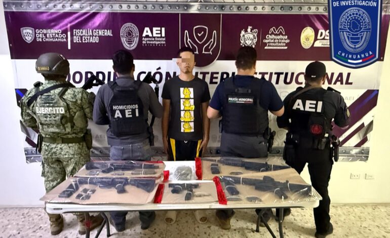  Aseguran 5 armas de fuego y mariguana a detenido en la ciudad de Chihuahua