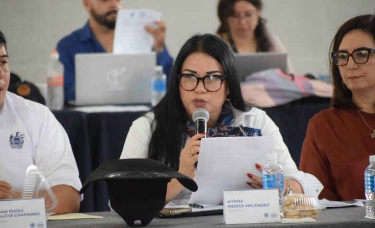  Regidora Myrna Monge presenta iniciativa para acercar sesiones de cabildo a centros escolares del municipio