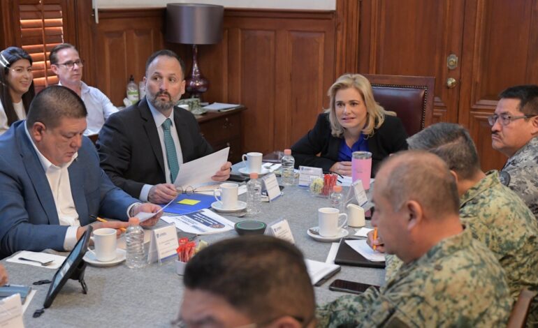  Maru Campos acuerda con Mesa de Seguridad la instalación de nuevas bases de operaciones