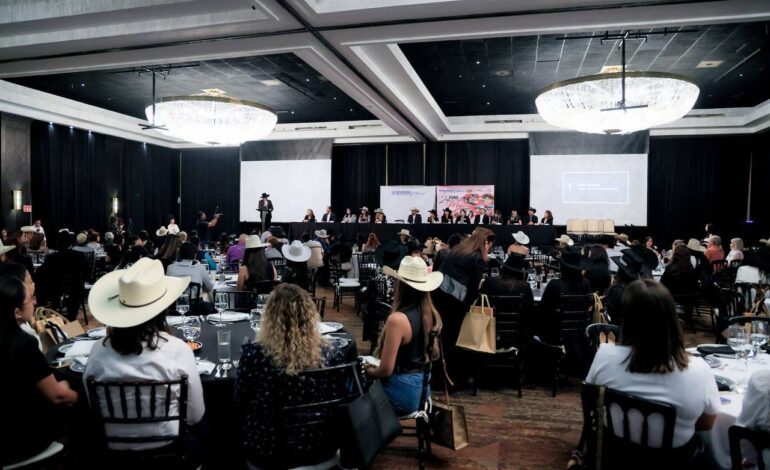  Reconoce alcalde Bonilla a las mujeres como parte fundamental de la ganadería en Chihuahua