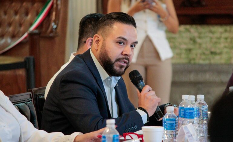  Lamenta regidor de Hacienda la dirección del Paquete Económico Federal 2026
